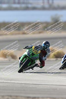 media/Dec-05-2025-CVMA Friday Practice (Fri) [[303bad9a84]]/4-Racer 4-Trackday 1/Session 2 (Turn 14)/